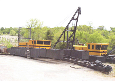 安裝中的(de)挖泥船(chuán)