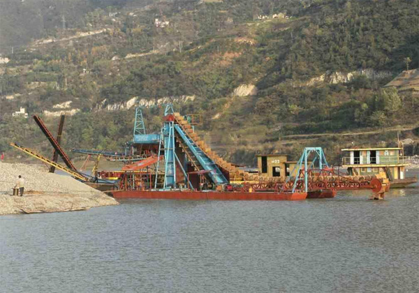 淘金(jīn)船(chuán)